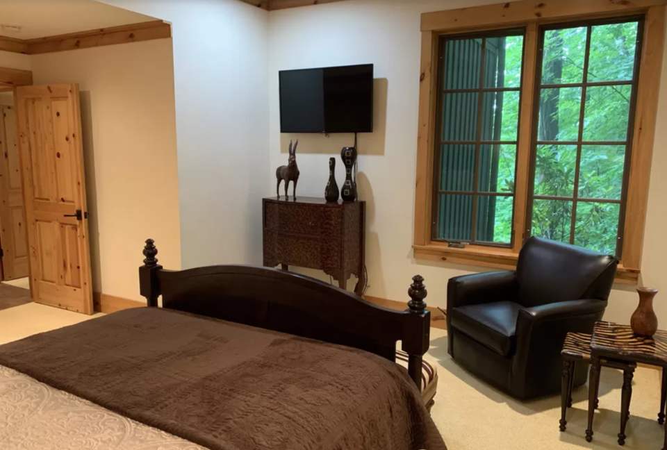 Balsam Mountain Getaway - Many Luxe Amenities and Arnold Palmer Signature Course! - Sylva, North Carolina