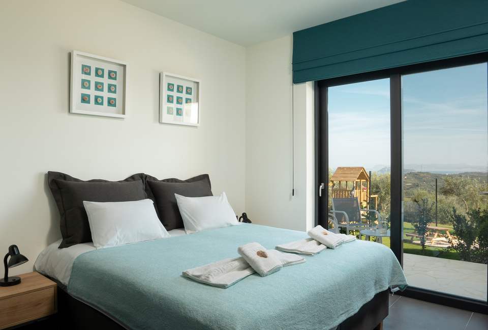 Zentrum Sea View Villa - Chania, Greece