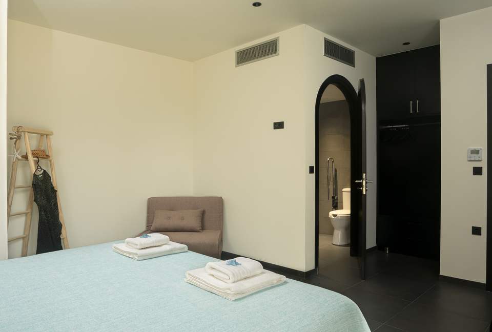 Zentrum Sea View Villa - Chania, Greece