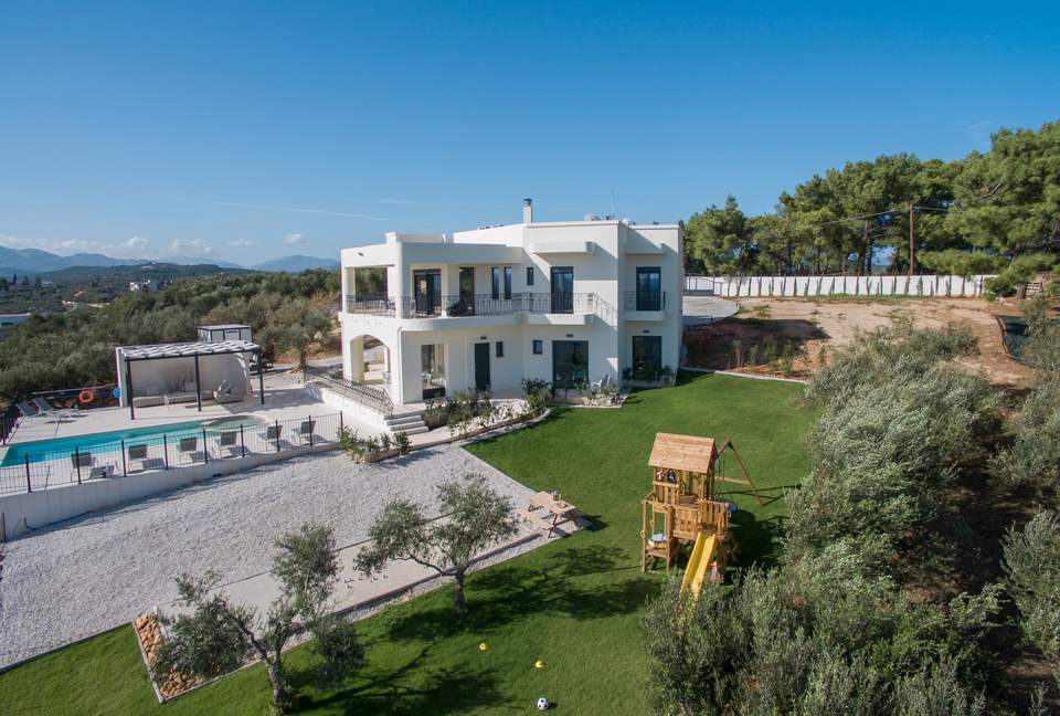 Zentrum Sea View Villa - Chania, Greece