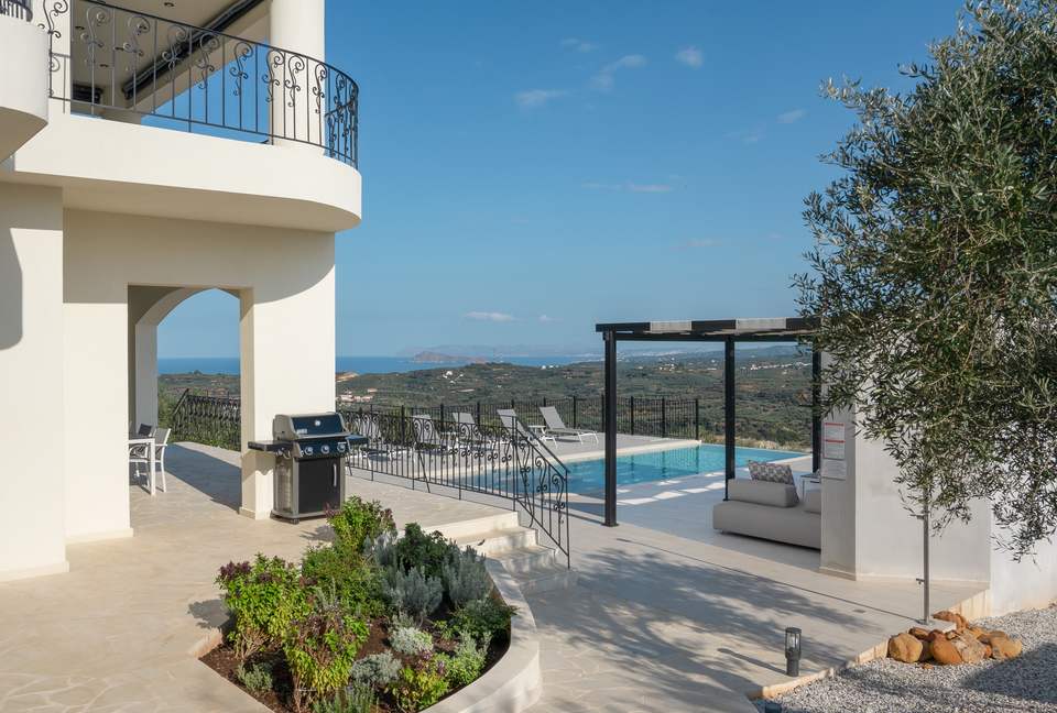 Zentrum Sea View Villa - Chania, Greece