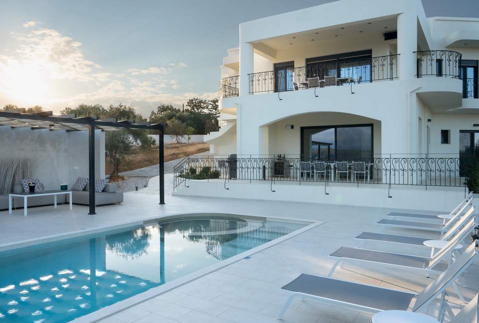 Zentrum Sea View Villa - Chania, Greece