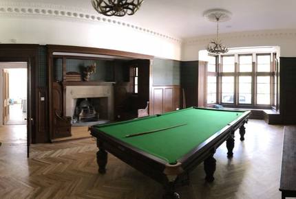 Invergare Castle - Helensburgh, United Kingdom