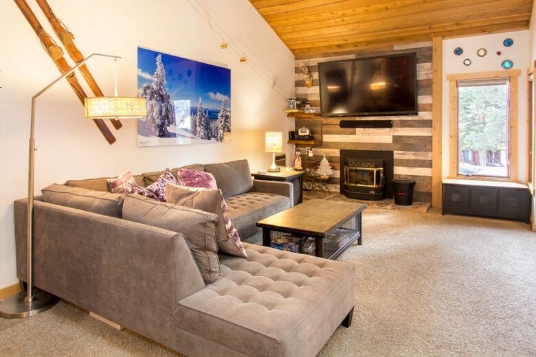 Mountain Chic Mammoth Getaway - Mammoth Lakes, California