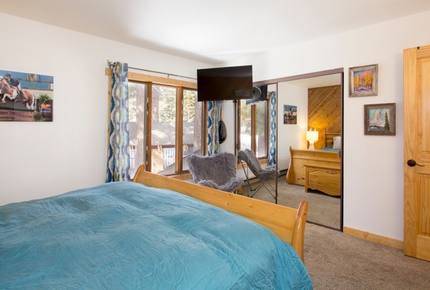 Mountain Chic Mammoth Getaway - Mammoth Lakes, California
