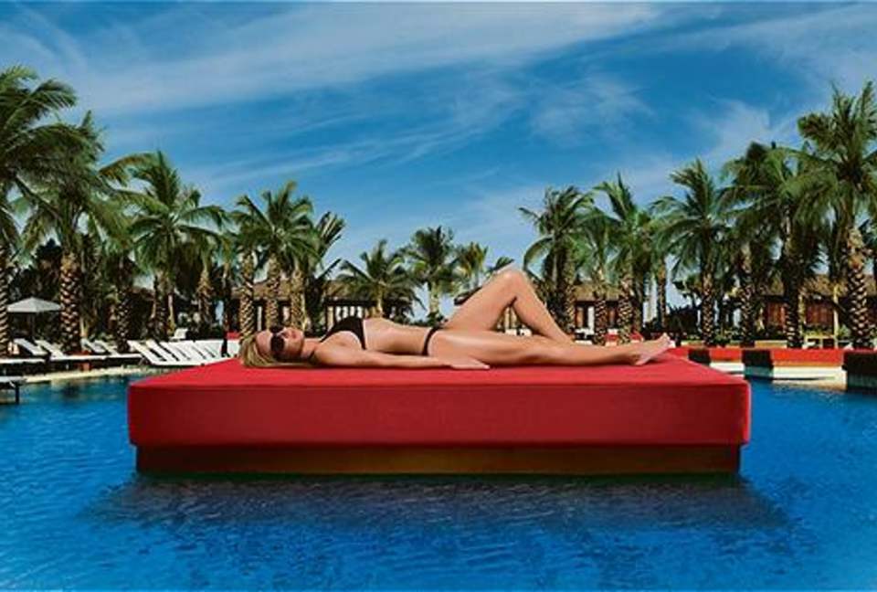 The Cane pool has restaurants, outdoor gambling & a DJ.