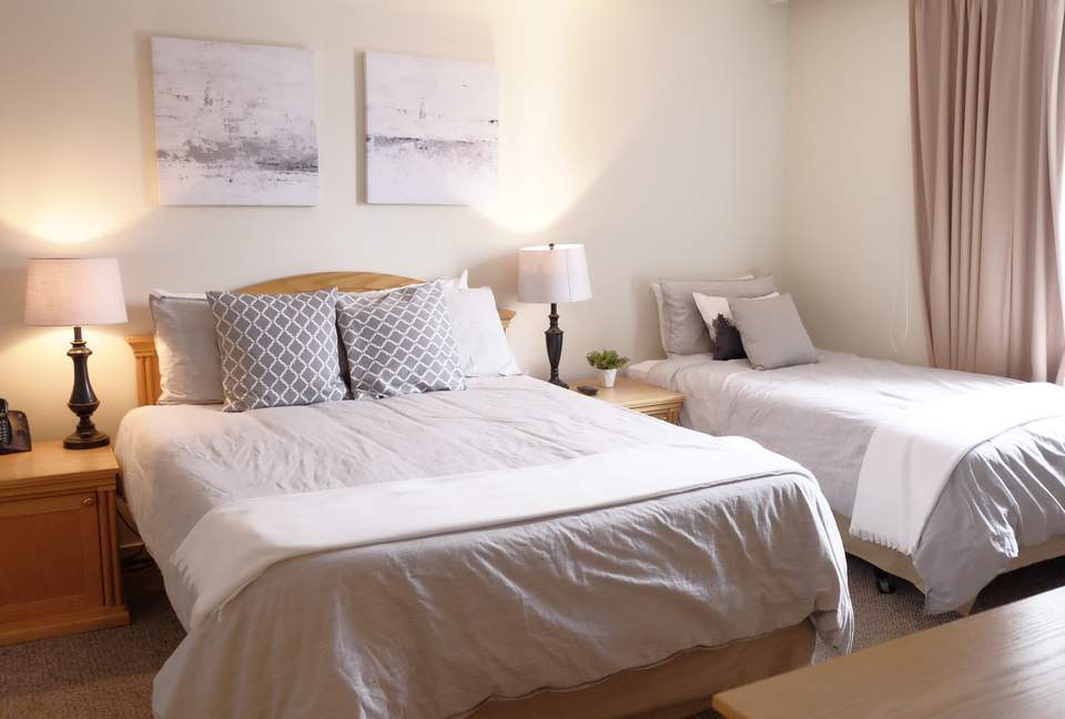 The Woodrun Lodge - Whistler, Canada