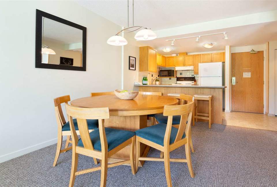 The Woodrun Lodge - Whistler, Canada