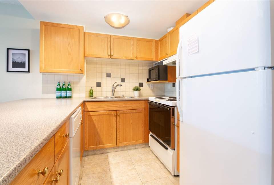 The Woodrun Lodge - Whistler, Canada