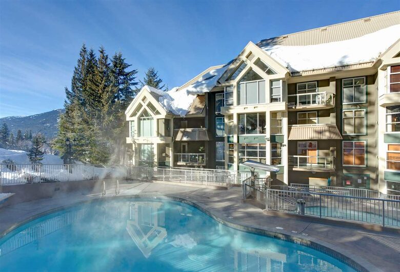 The Woodrun Lodge - Whistler, Canada