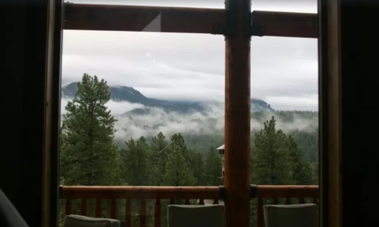 Luxury Log Mountain Home - Close to Wolf Creek! - Pagosa Springs, Colorado