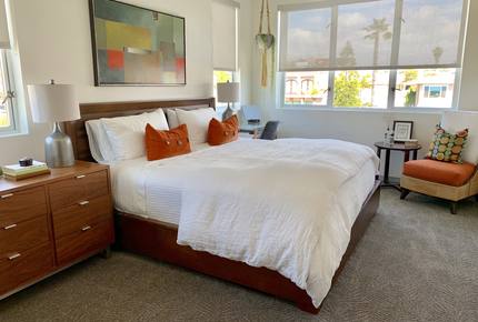 Bayfront Getaway - Newport Beach, California