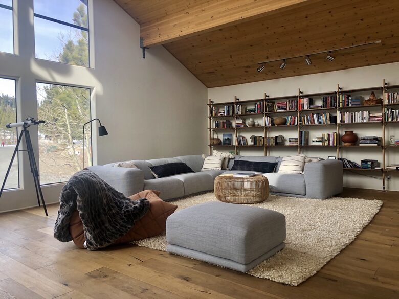 Mammoth Lakes Modern Luxury Home - Steps from the main chair lift! - Mammoth Lakes, California