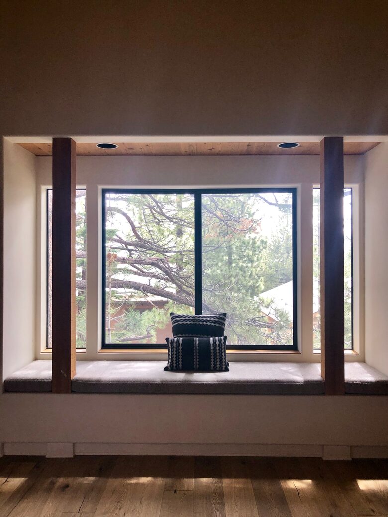 Mammoth Lakes Modern Luxury Home - Steps from the main chair lift! - Mammoth Lakes, California