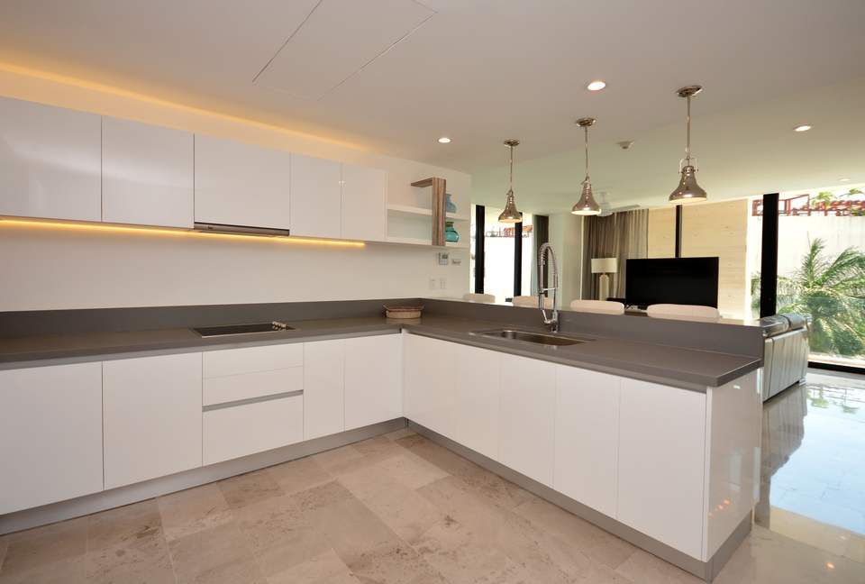 New and Modern Luxury 3 Bedroom Villa - Playa del Carmen, Mexico