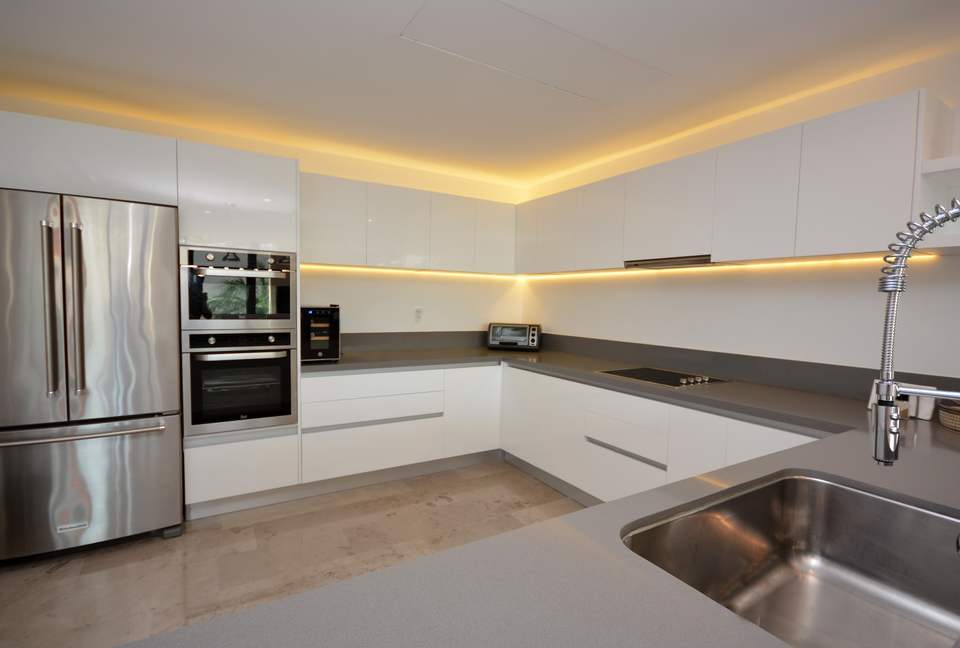 New and Modern Luxury 3 Bedroom Villa - Playa del Carmen, Mexico