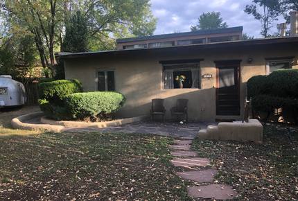 Sister Casita - Bohemian and Dog-Friendly! - Taos, New Mexico