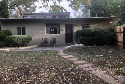 Sister Casita - Bohemian and Dog-Friendly! - Taos, New Mexico