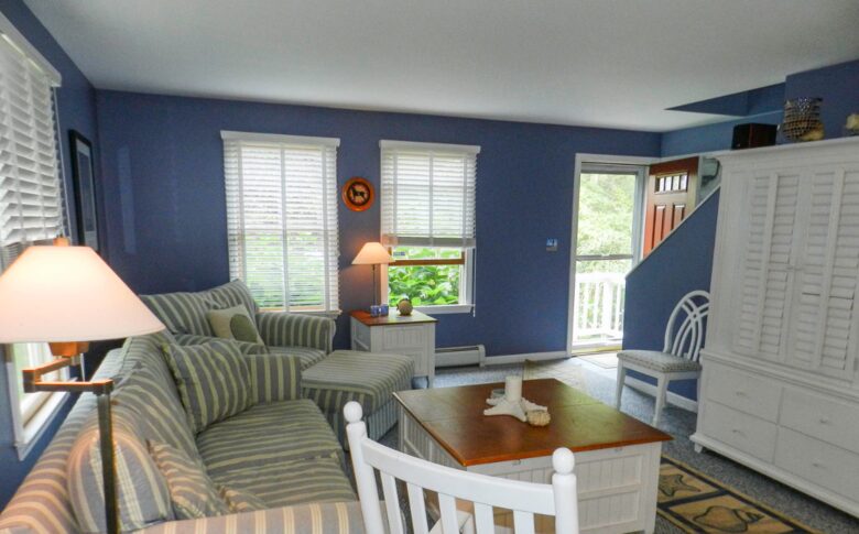 Cozy Quintessential Martha's Vineyard Home - Edgartown, Massachusetts