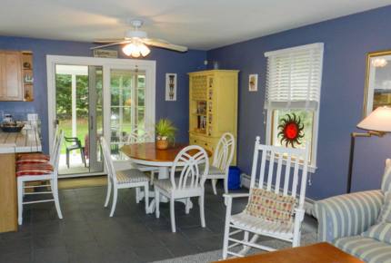 Cozy Quintessential Martha's Vineyard Home - Edgartown, Massachusetts