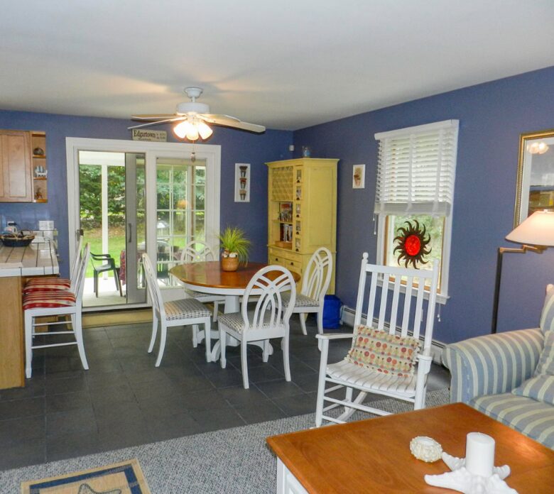 Cozy Quintessential Martha's Vineyard Home - Edgartown, Massachusetts