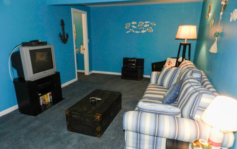 Cozy Quintessential Martha's Vineyard Home - Edgartown, Massachusetts