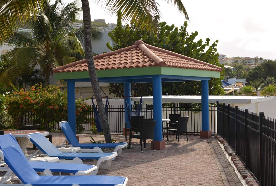 Point Blue on Lay Bay - Pelican Key, Sint Maarten (Dutch part)