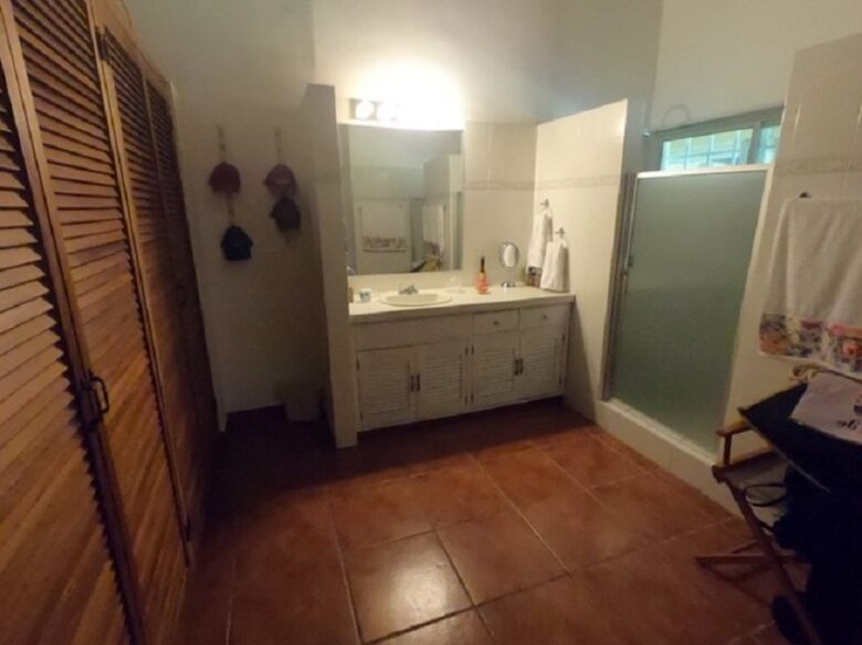 El Valle de Anton Home and Guest House - Rainforest, Beaches, Golf, and Hiking nearby! - El Valle de Anton, Panama