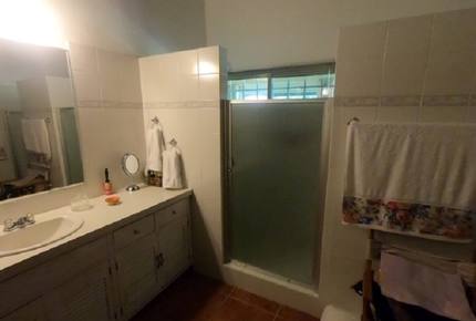 El Valle de Anton Home and Guest House - Rainforest, Beaches, Golf, and Hiking nearby! - El Valle de Anton, Panama