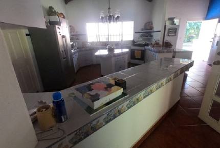El Valle de Anton Home and Guest House - Rainforest, Beaches, Golf, and Hiking nearby! - El Valle de Anton, Panama