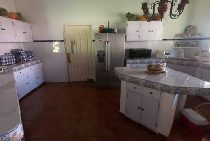 El Valle de Anton Home and Guest House - Rainforest, Beaches, Golf, and Hiking nearby! - El Valle de Anton, Panama