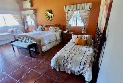 El Valle de Anton Home and Guest House - Rainforest, Beaches, Golf, and Hiking nearby! - El Valle de Anton, Panama