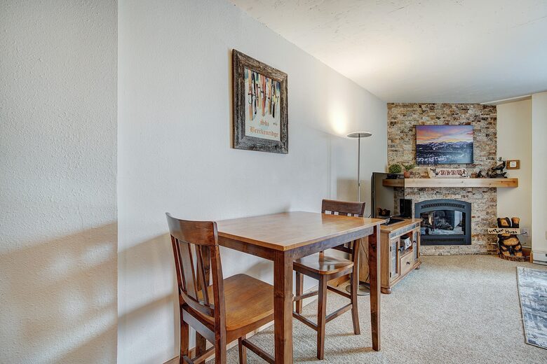 Trails End 406 - Ski-In/Ski-Out - Breckenridge, Colorado