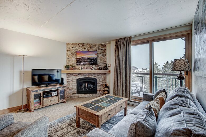 Trails End 406 - Ski-In/Ski-Out - Breckenridge, Colorado