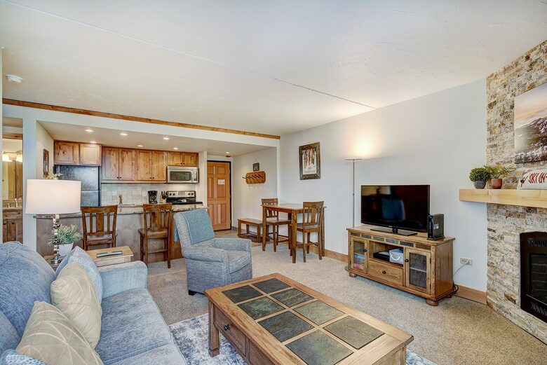 Trails End 406 - Ski-In/Ski-Out - Breckenridge, Colorado