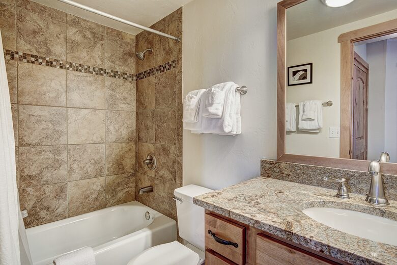 Trails End 406 - Ski-In/Ski-Out - Breckenridge, Colorado