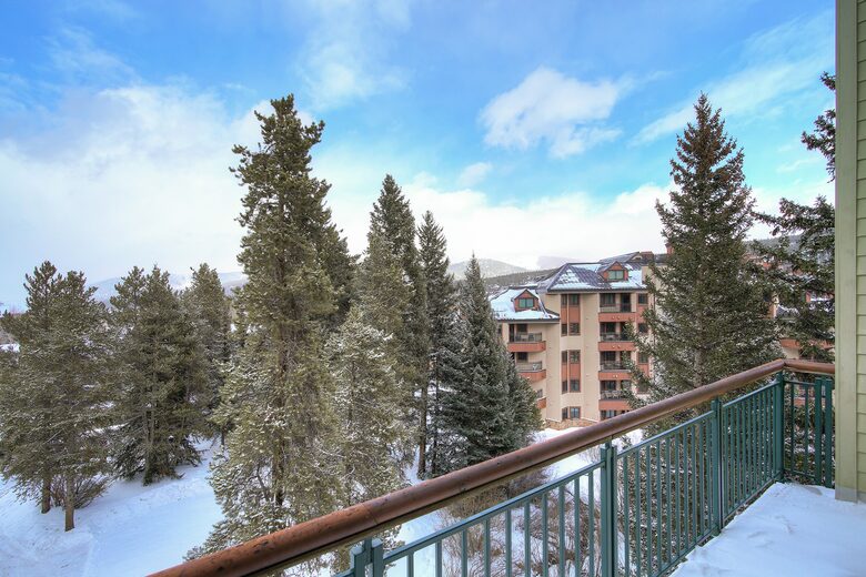 Trails End 406 - Ski-In/Ski-Out - Breckenridge, Colorado