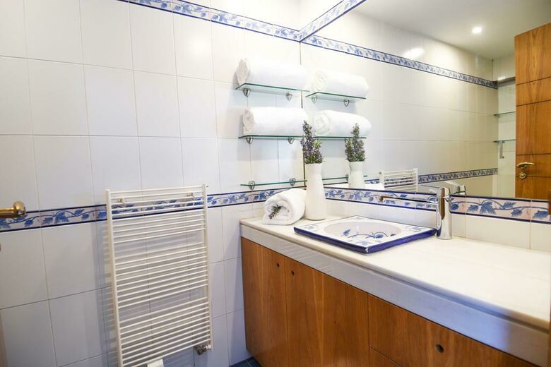 Casa Alma - Zizur Mayor, Pamplona, Spain