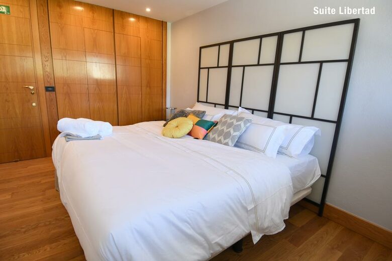 Casa Alma - Zizur Mayor, Pamplona, Spain