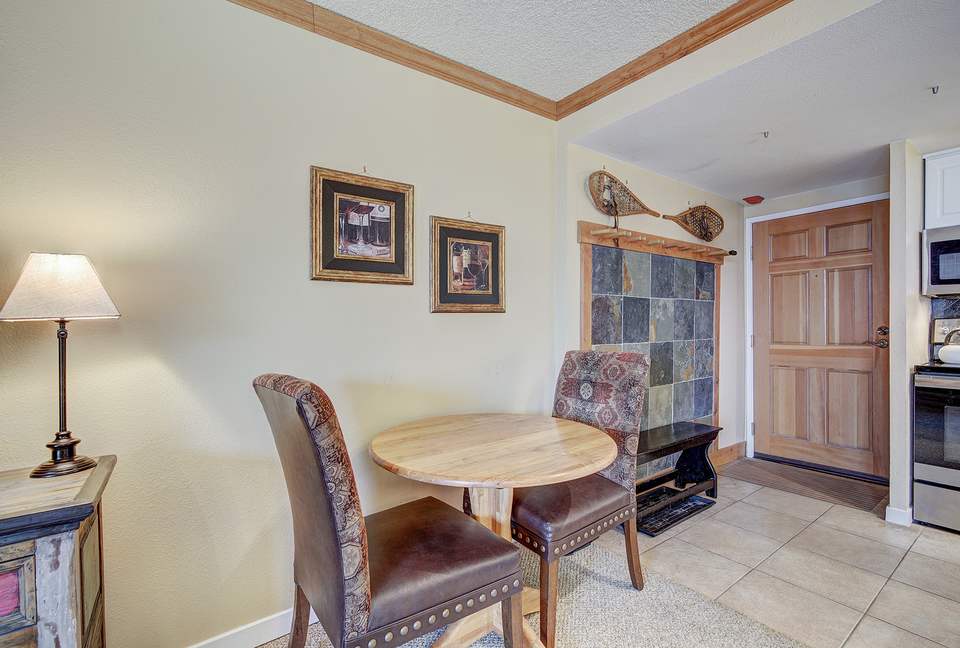 Trails End 408- Ski-In/Ski-Out - Breckenridge, Colorado