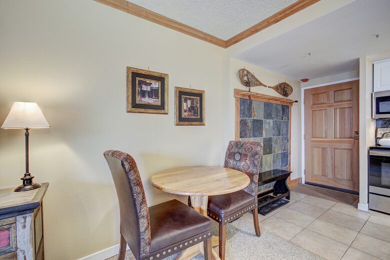 Trails End 408- Ski-In/Ski-Out - Breckenridge, Colorado