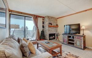 Trails End 408- Ski-In/Ski-Out - Breckenridge, Colorado