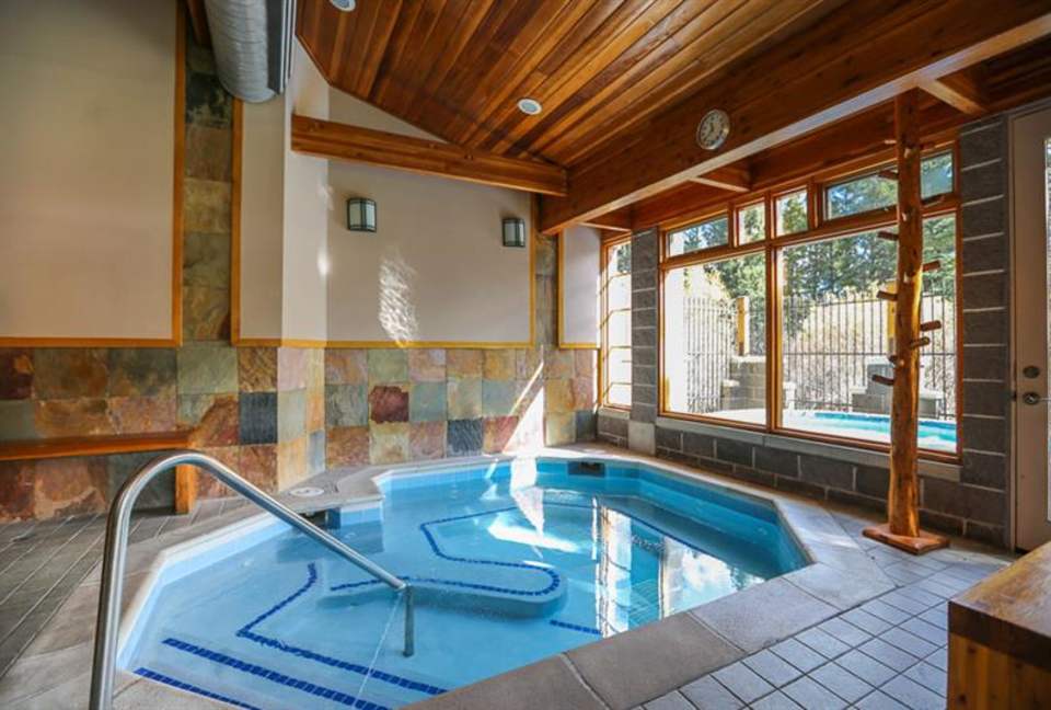 Trails End 408- Ski-In/Ski-Out - Breckenridge, Colorado