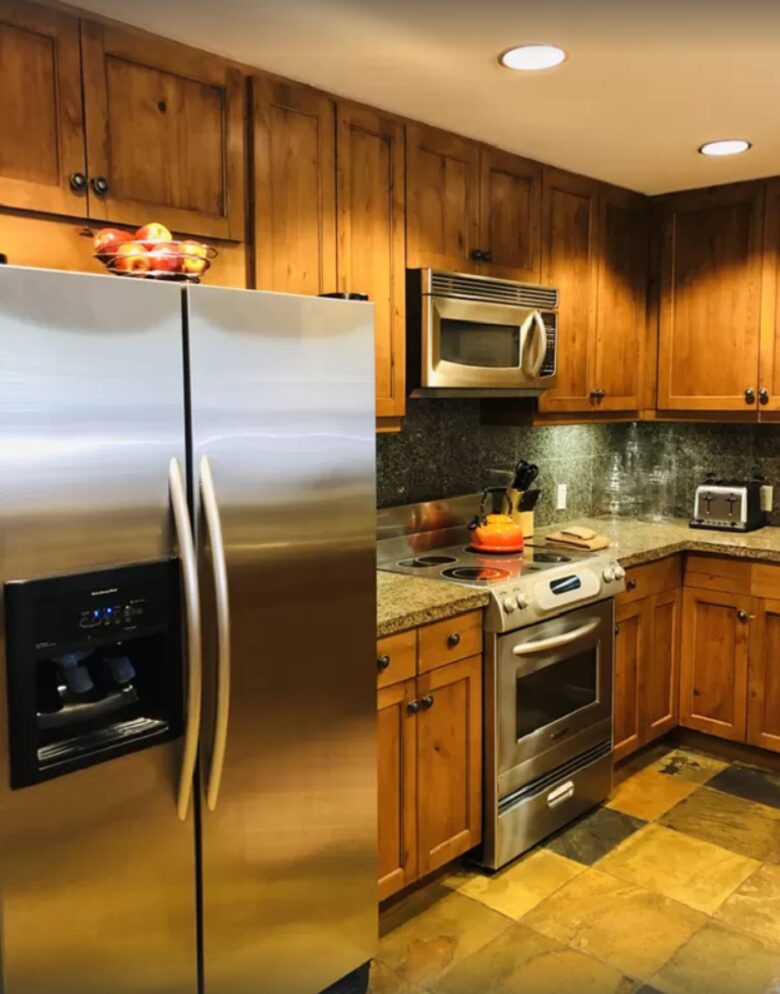 Iron Horse South Northstar Village Ski in/Ski out - Truckee, California