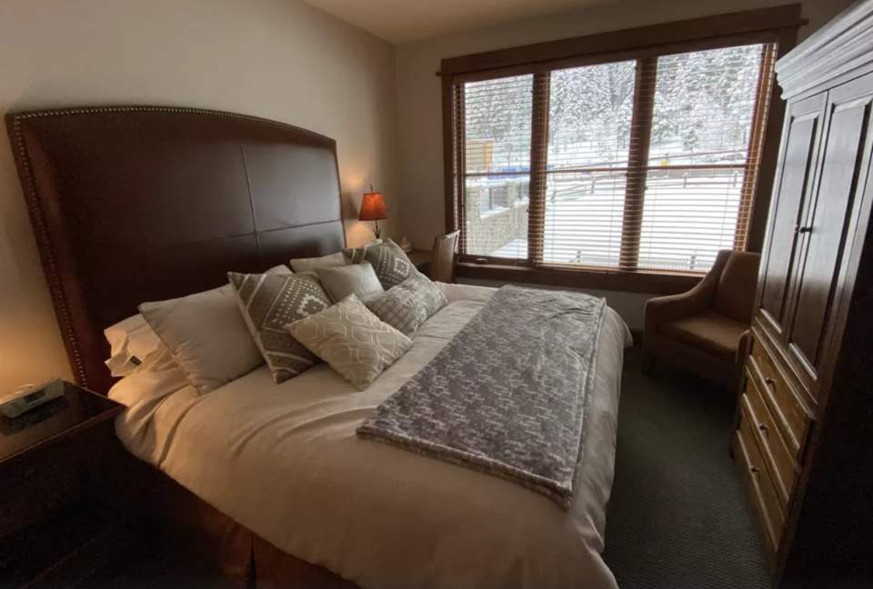 Iron Horse South Northstar Village Ski in/Ski out - Truckee, California