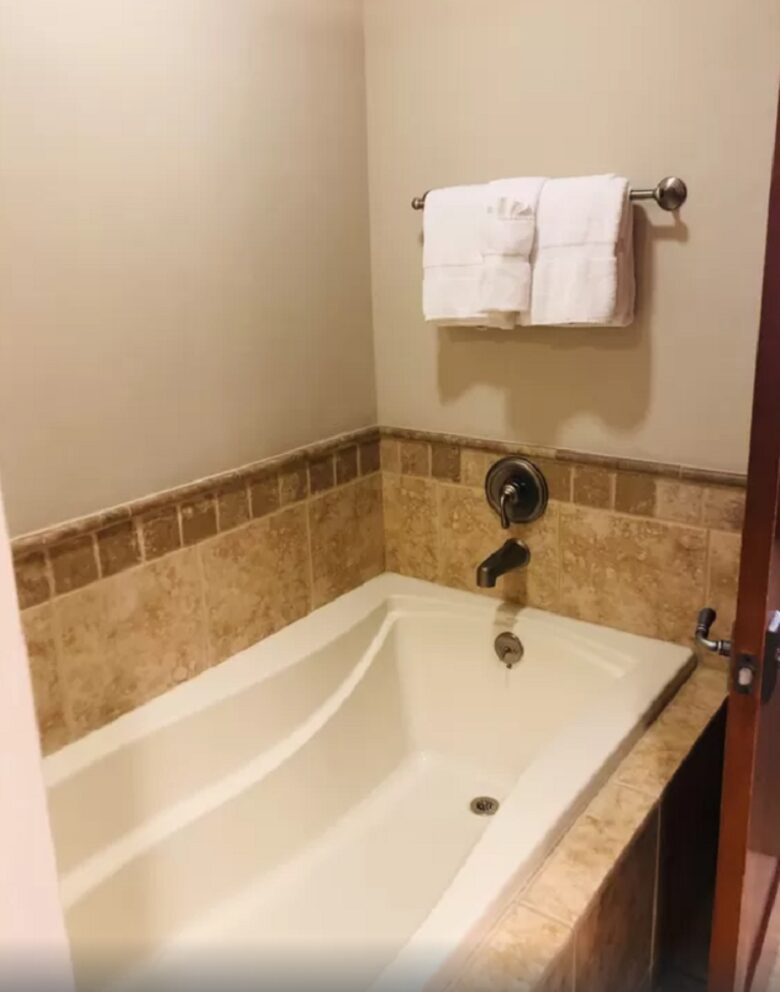 Iron Horse South Northstar Village Ski in/Ski out - Truckee, California