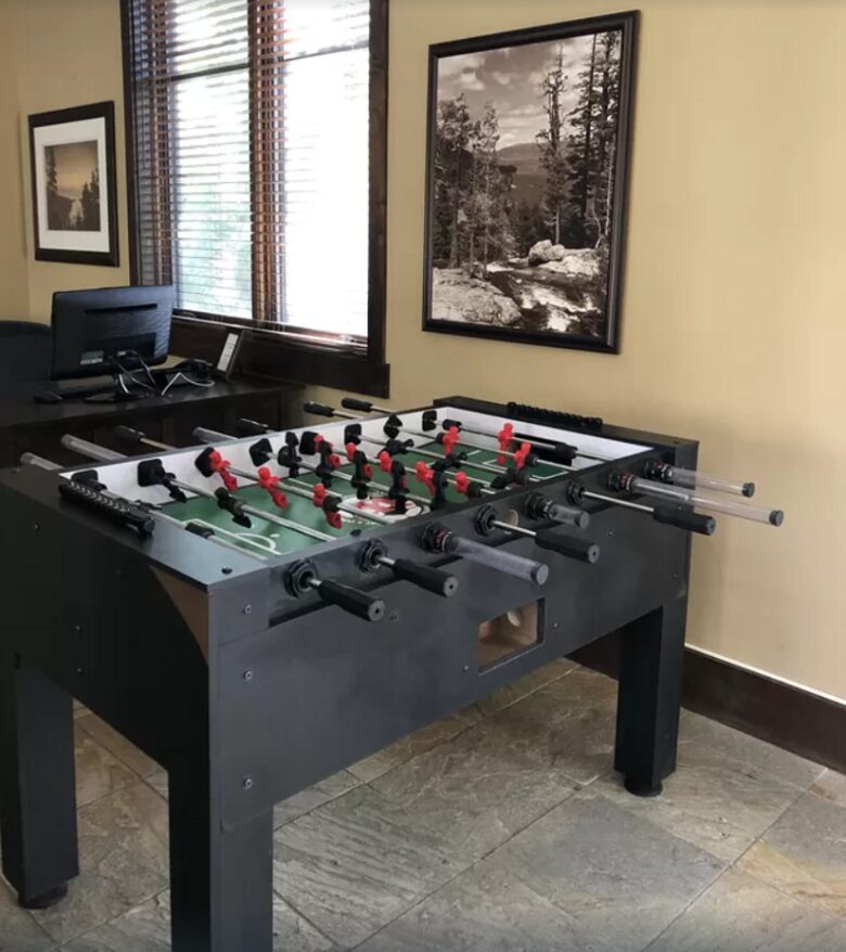 Iron Horse South Northstar Village Ski in/Ski out - Truckee, California