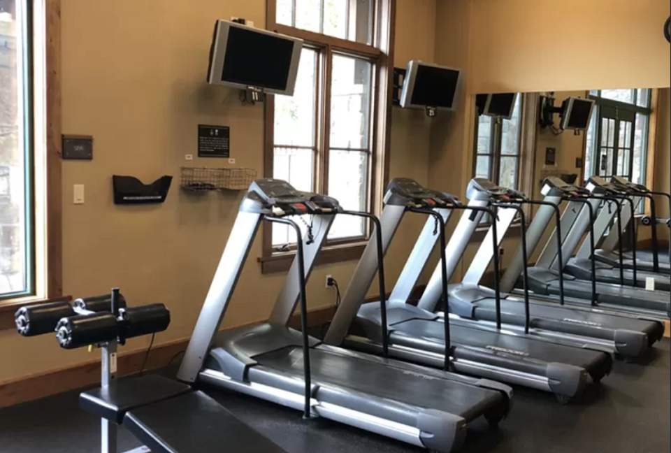 Iron Horse South Northstar Village Ski in/Ski out - Truckee, California