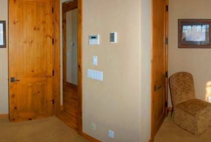 Cordillera Custom Home on 1st Fairway of Jack Nicklaus Course - Vail Valley - Edwards, Colorado