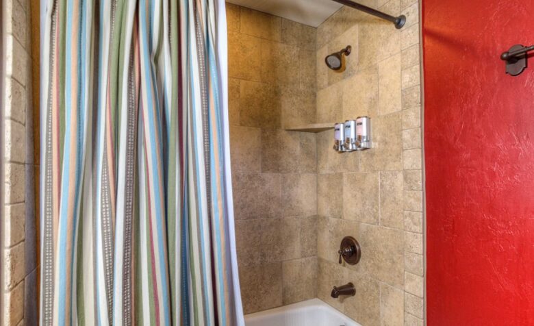 Mountainside Ski-in/Ski-out Luxury Cabin - Big Sky, Montana